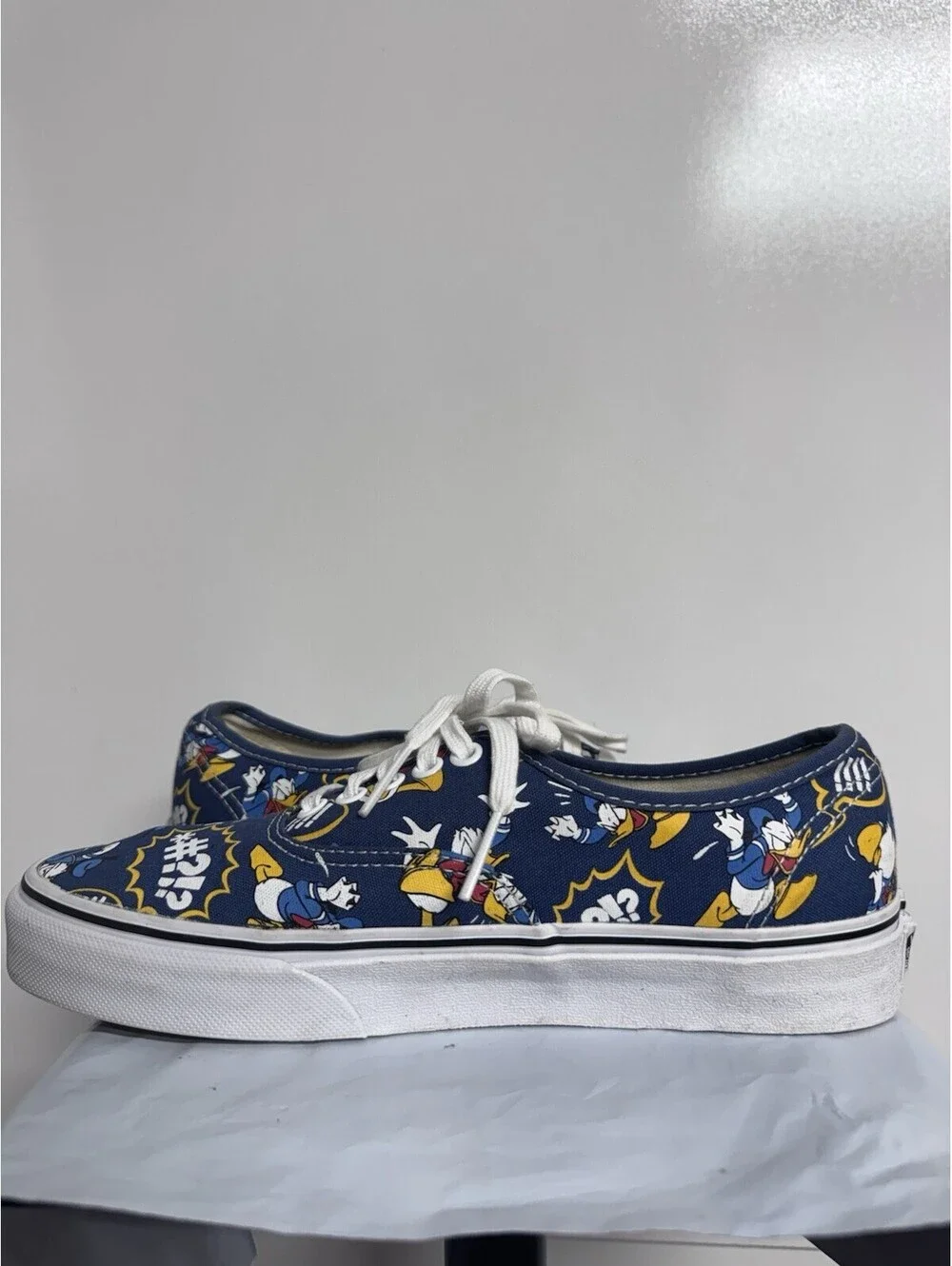 Vans Disney Donald Duck Authentic Sneakers Blue Canvas Shoes Men 7 Women 8.5